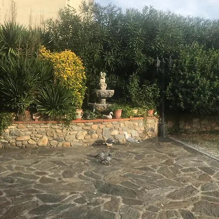 Hotel Hebergements A La Rive: Accueil Chaleureux Et Paiement Flexible Amelie-les-Bains-Palalda
