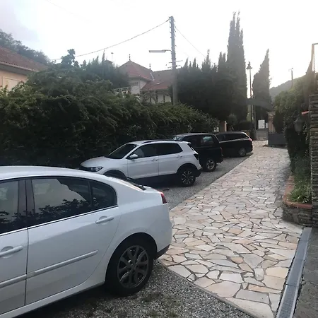 Ξενοδοχείο Hebergements A La Rive, Accueil Ouvert Tous Les Jours Jusqu'a 20h00 Dernier Delai, Depuis 30 Ans ! Reserver Ici Svp ! Merci ! Aucun Reglement A Distance Accepte, Paiement Par Cb, Especes, Cheque Ou Cheques-vacances Imperativement A La Remise Des Clef