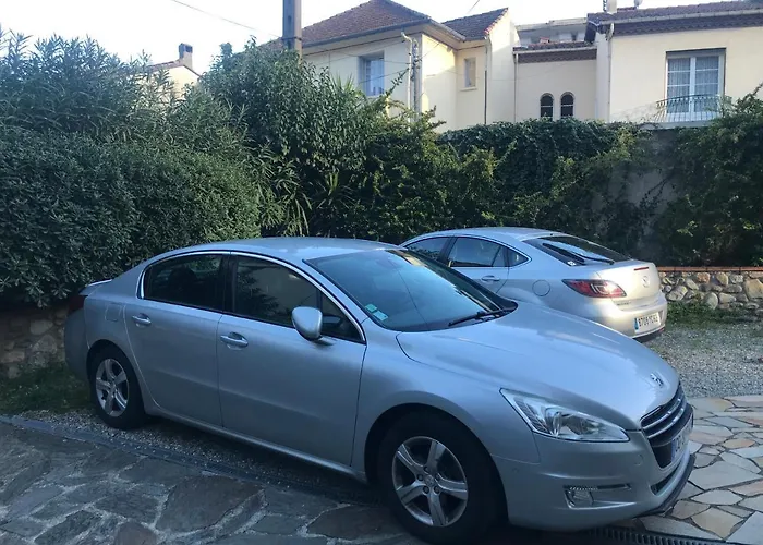 Hebergements A La Rive, Accueil Ouvert Tous Les Jours Jusqu'a 20h00 Dernier Delai, Depuis 30 Ans ! Reserver Ici Svp ! Merci ! Aucun Reglement A Distance Accepte, Paiement Par Cb, Especes, Cheque Ou Cheques-vacances Imperativement A La Remise Des Clef